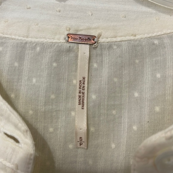 FREE PEOPLE BUTTON DOWN BLOUSE - Picture 3 of 14